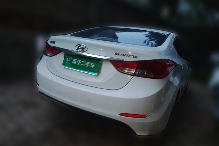 Used Hyundai Elantra (5th Generation / Langdong) 2015 1.6L Automatic Luxury Model Rear Right 45 Deg