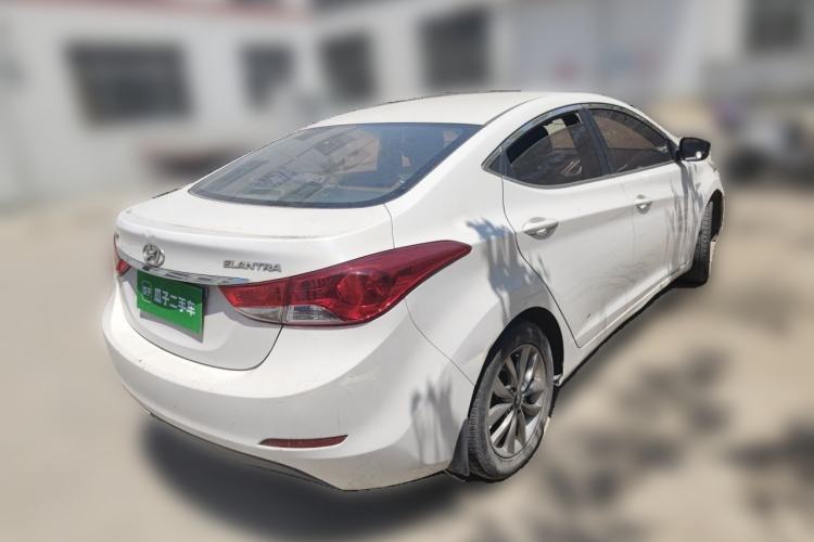 Used Hyundai Elantra (5th Generation / Langdong) 2015 1.6L Manual Fashion Edition Rear Right 45 Deg