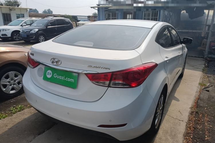 Used Hyundai Elantra (5th Generation / Langdong) 2015 1.6L Automatic Fashion Model Rear Right 45 Deg