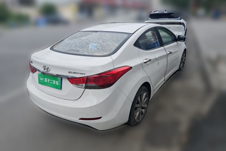 Used Hyundai Elantra (5th Generation / Langdong) 2015 1.6L Automatic Leading Model Rear Right 45 Deg