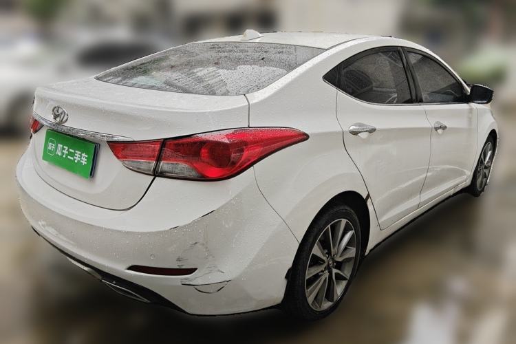 Used Hyundai Elantra (5th Generation / Langdong) 2015 1.6L Automatic Luxury Model Rear Right 45 Deg