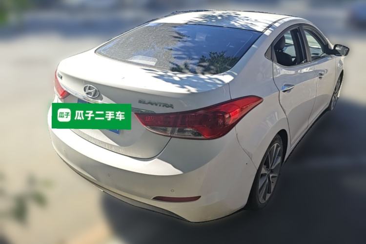 Used Hyundai Elantra (5th Generation / Langdong) 2015 1.6L Automatic Luxury Model Rear Right 45 Deg
