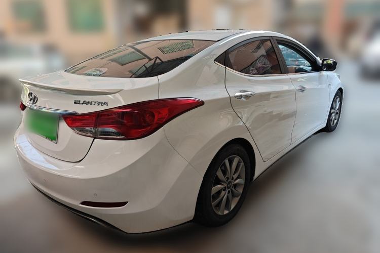 Used Hyundai Elantra (5th Generation / Langdong) 2015 1.6L Automatic Fashion Model Rear Right 45 Deg