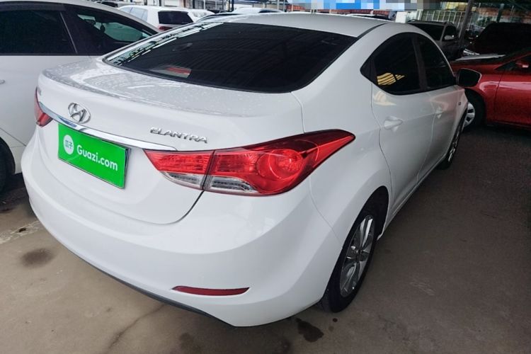 Used Hyundai Elantra (5th Generation / Langdong) 2015 1.6L Automatic Fashion Model Rear Right 45 Deg