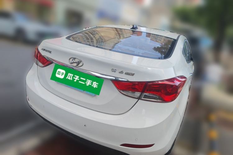 Used Hyundai Elantra (5th Generation / Langdong) 2015 1.6L Automatic Leading Model Rear Right 45 Deg