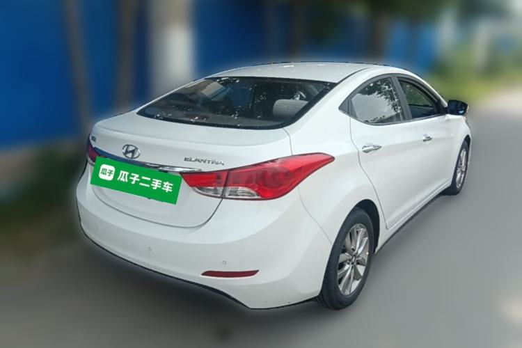 Used Hyundai Elantra (5th Generation / Langdong) 2015 1.6L Manual Leading Model Rear Right 45 Deg