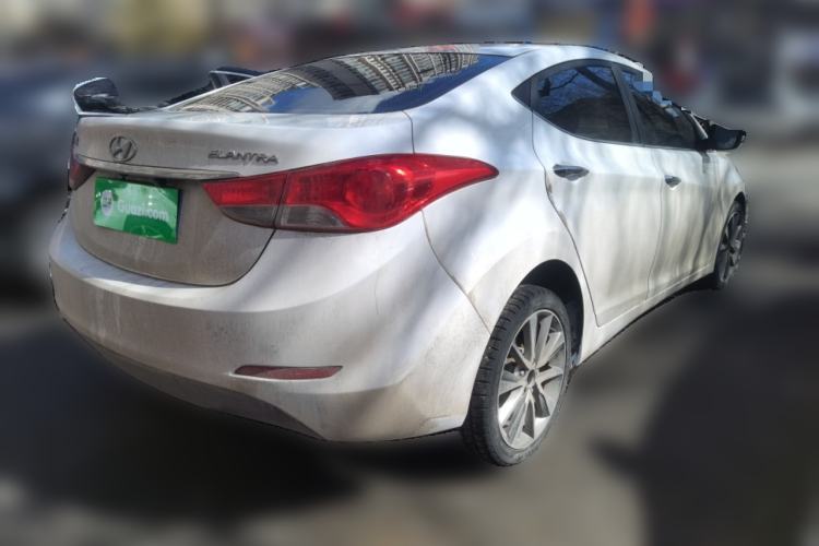 Used Hyundai Elantra (5th Generation / Langdong) 2015 1.6L Automatic Luxury Model Rear Right 45 Deg