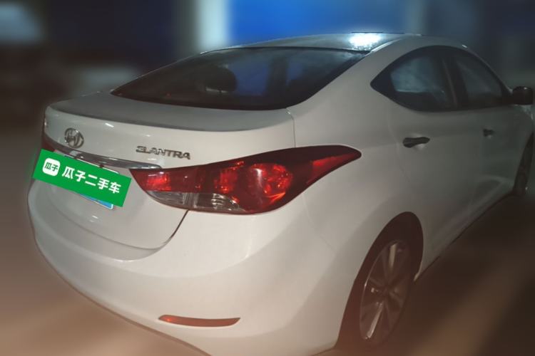 Used Hyundai Elantra (5th Generation / Langdong) 2015 1.6L Automatic Leading Model Rear Right 45 Deg