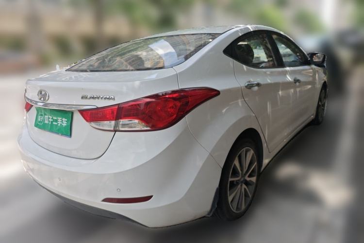 Used Hyundai Elantra (5th Generation / Langdong) 2015 1.6L Automatic Leading Model Rear Right 45 Deg