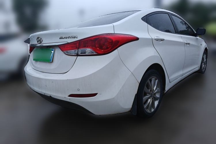 Used Hyundai Elantra (5th Generation / Langdong) 2015 1.6L Automatic Fashion Model Rear Right 45 Deg