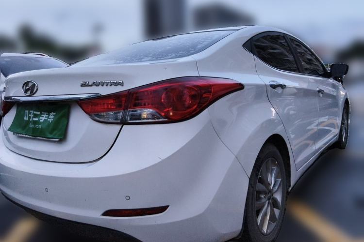 Used Hyundai Elantra (5th Generation / Langdong) 2015 1.6L Manual Leading Model Rear Right 45 Deg