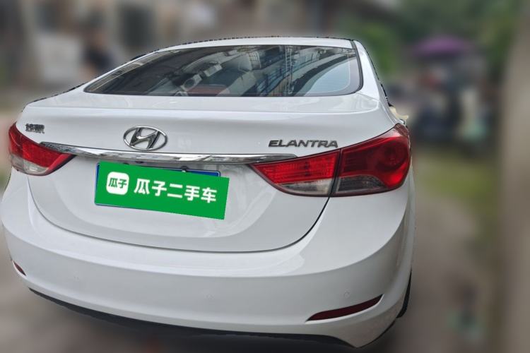 Used Hyundai Elantra (5th Generation / Langdong) 2015 1.6L Automatic Luxury Model Rear Right 45 Deg