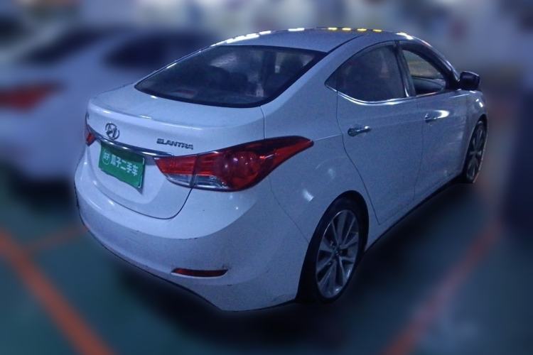 Used Hyundai Elantra (5th Generation / Langdong) 2015 1.6L Automatic Leading Model Rear Right 45 Deg