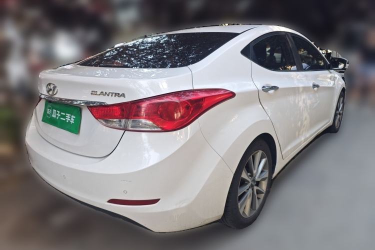 Used Hyundai Elantra (5th Generation / Langdong) 2015 1.6L Automatic Leading Model Rear Right 45 Deg
