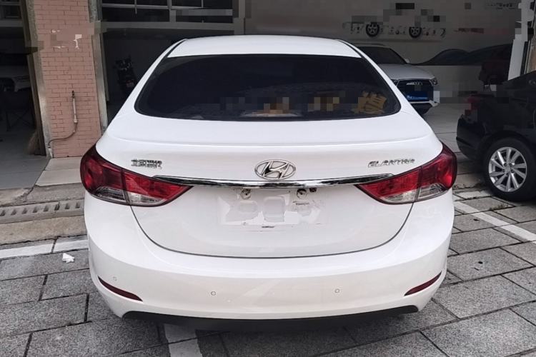 Used Hyundai Elantra (5th Generation / Langdong) 2015 1.6L Automatic Fashion Model Rear