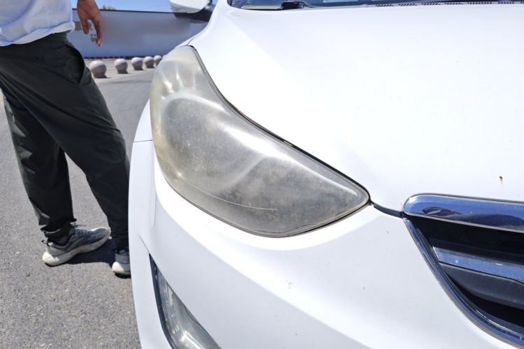 Used Hyundai Elantra (5th Generation / Langdong) 2015 1.6L Automatic Leading Model Right Front Headlight