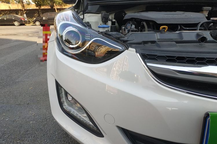 Used Hyundai Elantra (5th Generation / Langdong) 2015 1.6L Automatic Luxury Model Right Front Headlight