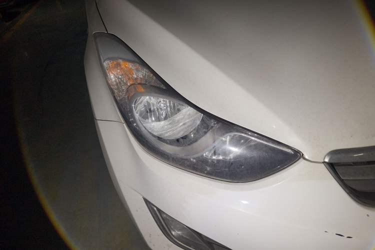 Used Hyundai Elantra (5th Generation / Langdong) 2015 1.6L Automatic Fashion Model Right Front Headlight
