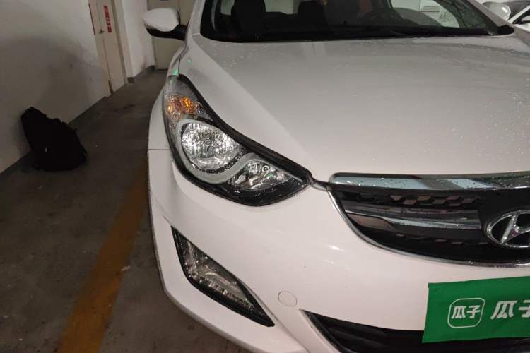 Used Hyundai Elantra (5th Generation / Langdong) 2015 1.6L Automatic Leading Model Right Front Headlight