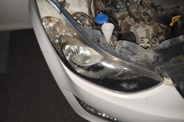 Used Hyundai Elantra (5th Generation / Langdong) 2015 1.6L Automatic Leading Model Right Front Headlight