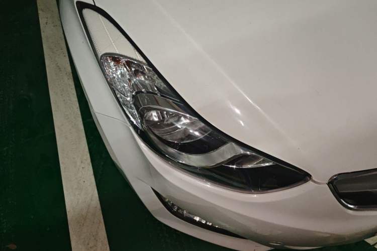 Used Hyundai Elantra (5th Generation / Langdong) 2015 1.6L Automatic Leading Model Right Front Headlight