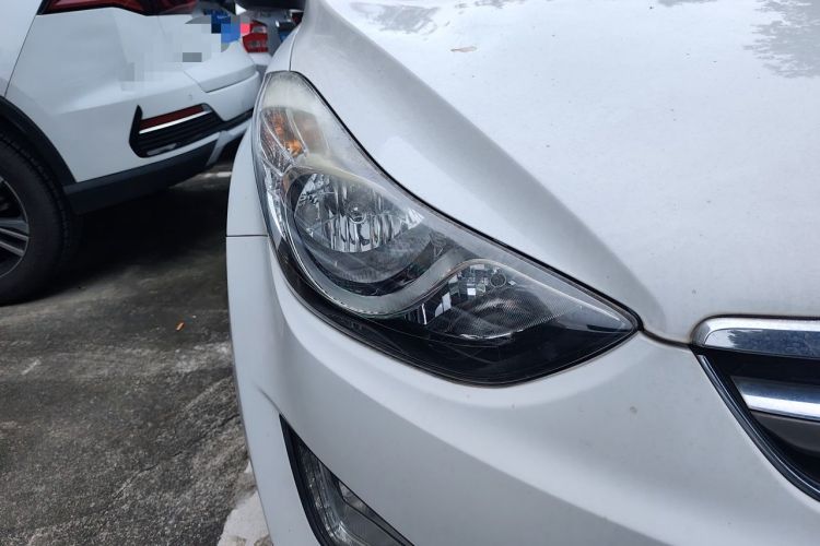 Used Hyundai Elantra (5th Generation / Langdong) 2015 1.6L Automatic Luxury Model Right Front Headlight