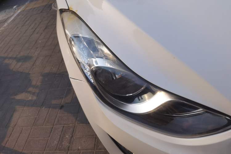 Used Hyundai Elantra (5th Generation / Langdong) 2015 1.6L Automatic Luxury Model Right Front Headlight