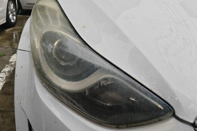 Used Hyundai Elantra (5th Generation / Langdong) 2015 1.6L Automatic Luxury Model Right Front Headlight