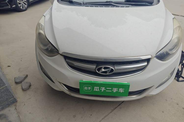 Used Hyundai Elantra (5th Generation / Langdong) 2015 1.6L Manual Leading Model Right Front Headlight