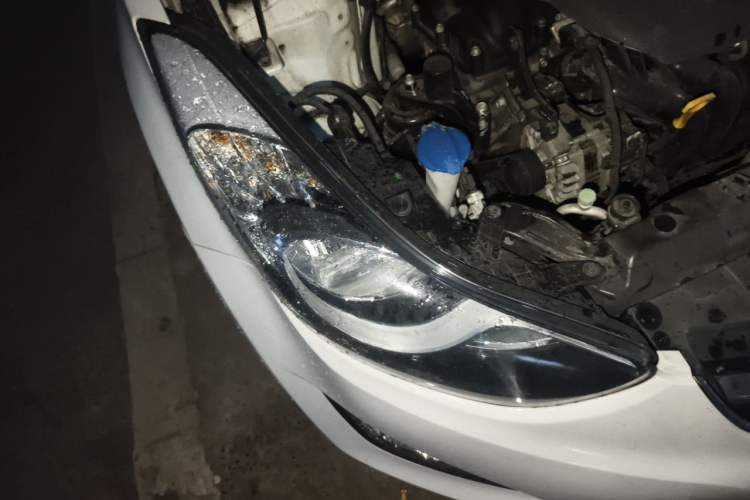 Used Hyundai Elantra (5th Generation / Langdong) 2015 1.6L Automatic Luxury Model Right Front Headlight