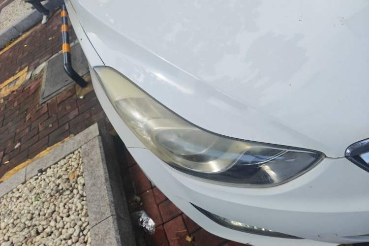 Used Hyundai Elantra (5th Generation / Langdong) 2015 1.6L Automatic Leading Model Right Front Headlight