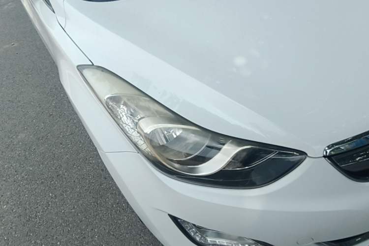 Used Hyundai Elantra (5th Generation / Langdong) 2015 1.6L Manual Leading Model Right Front Headlight