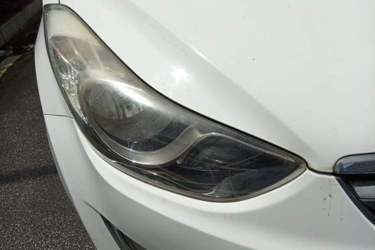 Used Hyundai Elantra (5th Generation / Langdong) 2015 1.6L Automatic Fashion Model Right Front Headlight