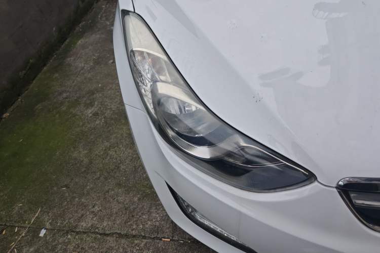 Used Hyundai Elantra (5th Generation / Langdong) 2015 1.6L Automatic Luxury Model Right Front Headlight