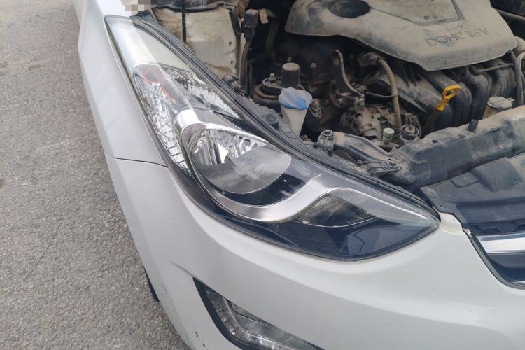 Used Hyundai Elantra (5th Generation / Langdong) 2015 1.6L Automatic Leading Model Right Front Headlight