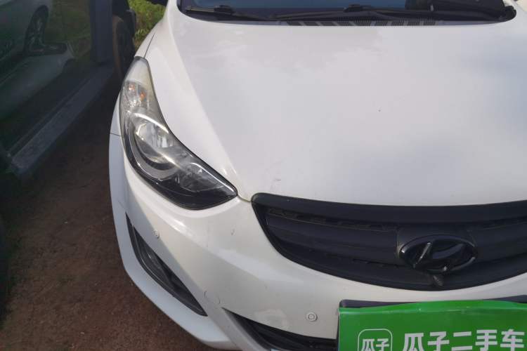 Used Hyundai Elantra (5th Generation / Langdong) 2015 1.6L Automatic Fashion Model Right Front Headlight