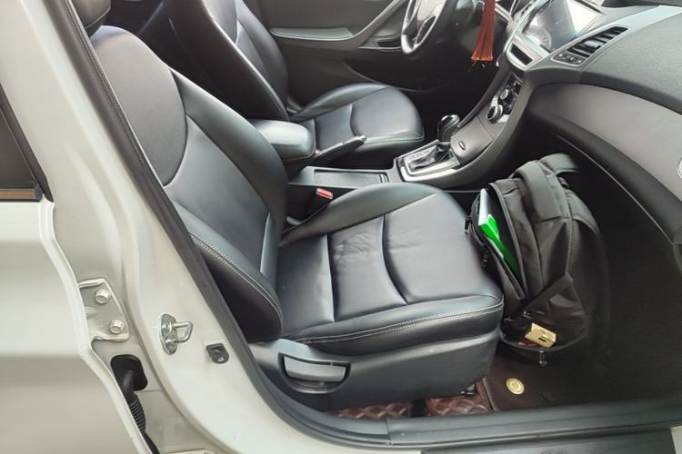 Used Hyundai Elantra (5th Generation / Langdong) 2015 1.6L Automatic Leading Model Right Front Seat