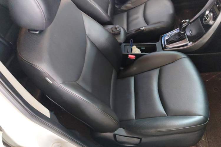 Used Hyundai Elantra (5th Generation / Langdong) 2015 1.6L Automatic Luxury Model Right Front Seat