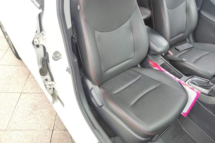 Used Hyundai Elantra (5th Generation / Langdong) 2015 1.6L Automatic Leading Model Right Front Seat