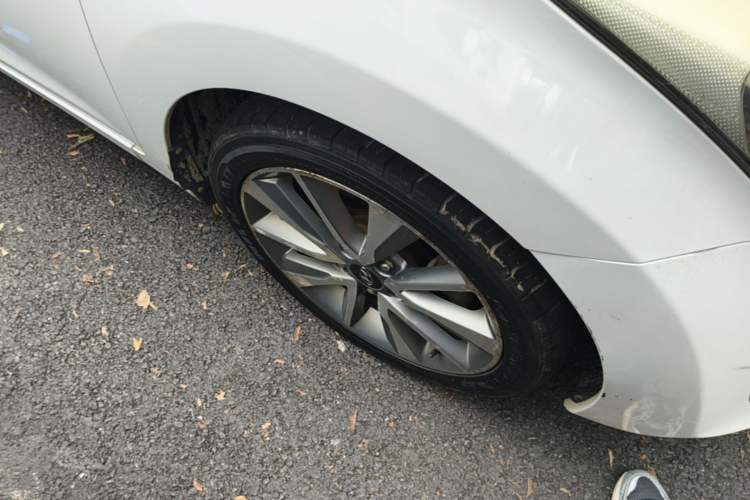 Used Hyundai Elantra (5th Generation / Langdong) 2015 1.6L Automatic Leading Model Right Front Wheel Hub