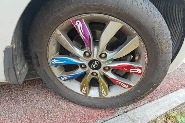 Used Hyundai Elantra (5th Generation / Langdong) 2015 1.6L Manual Leading Model Right Front Wheel Hub