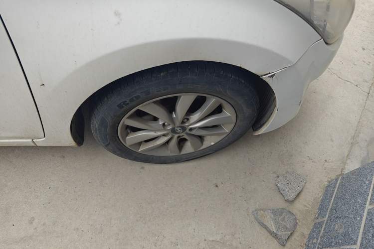 Used Hyundai Elantra (5th Generation / Langdong) 2015 1.6L Manual Leading Model Right Front Wheel Hub