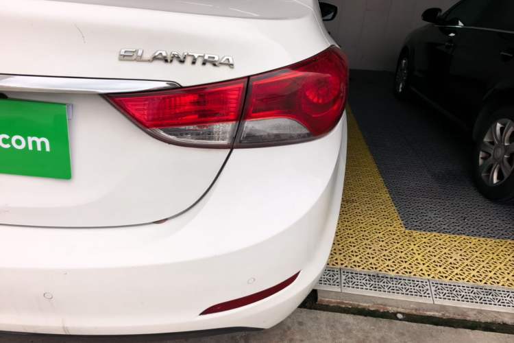 Used Hyundai Elantra (5th Generation / Langdong) 2015 1.6L Automatic Leading Model Right Rear Taillight