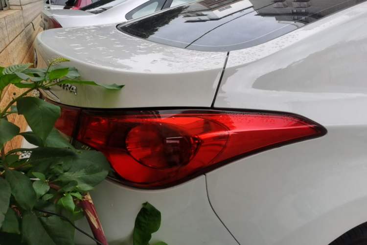 Used Hyundai Elantra (5th Generation / Langdong) 2015 1.6L Automatic Luxury Model Right Rear Taillight