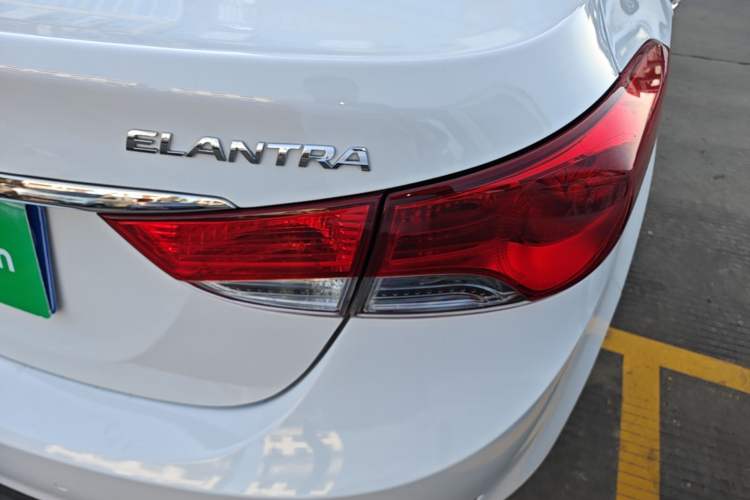 Used Hyundai Elantra (5th Generation / Langdong) 2015 1.6L Automatic Luxury Model Right Rear Taillight