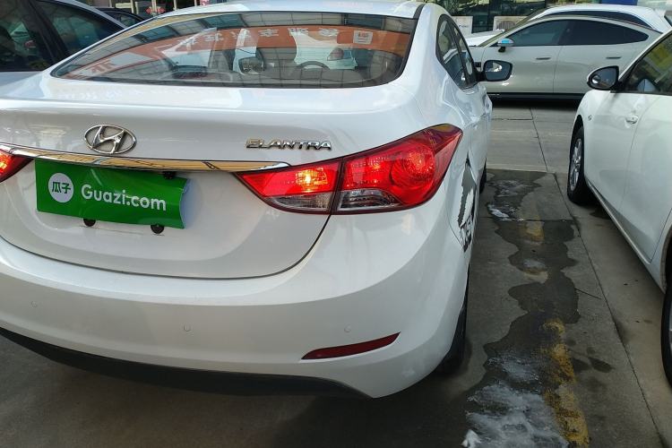 Used Hyundai Elantra (5th Generation / Langdong) 2015 1.6L Automatic Fashion Model Right Rear Taillight