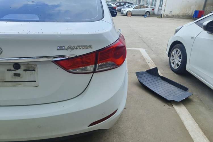 Used Hyundai Elantra (5th Generation / Langdong) 2015 1.6L Automatic Leading Model Right Rear Taillight