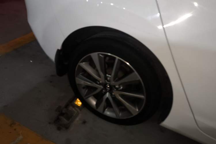 Used Hyundai Elantra (5th Generation / Langdong) 2015 1.6L Automatic Leading Model Right Rear Wheel Hub