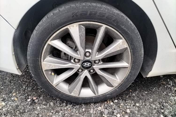 Used Hyundai Elantra (5th Generation / Langdong) 2015 1.6L Automatic Leading Model Right Rear Wheel Hub