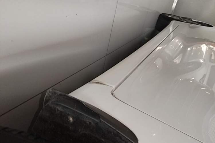 Used Hyundai Elantra (5th Generation / Langdong) 2015 1.6L Automatic Luxury Model Right Side Sill